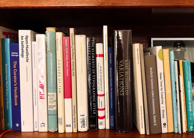 PRINT Bookshelf of art and design titles